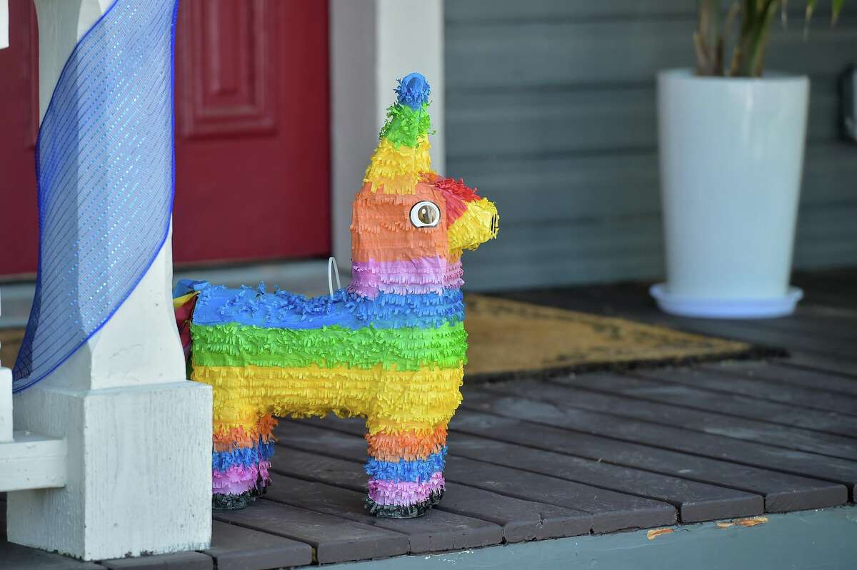 Fiesta's King William Parade 2021 pulls a Mardi Gras with a 'parade' of