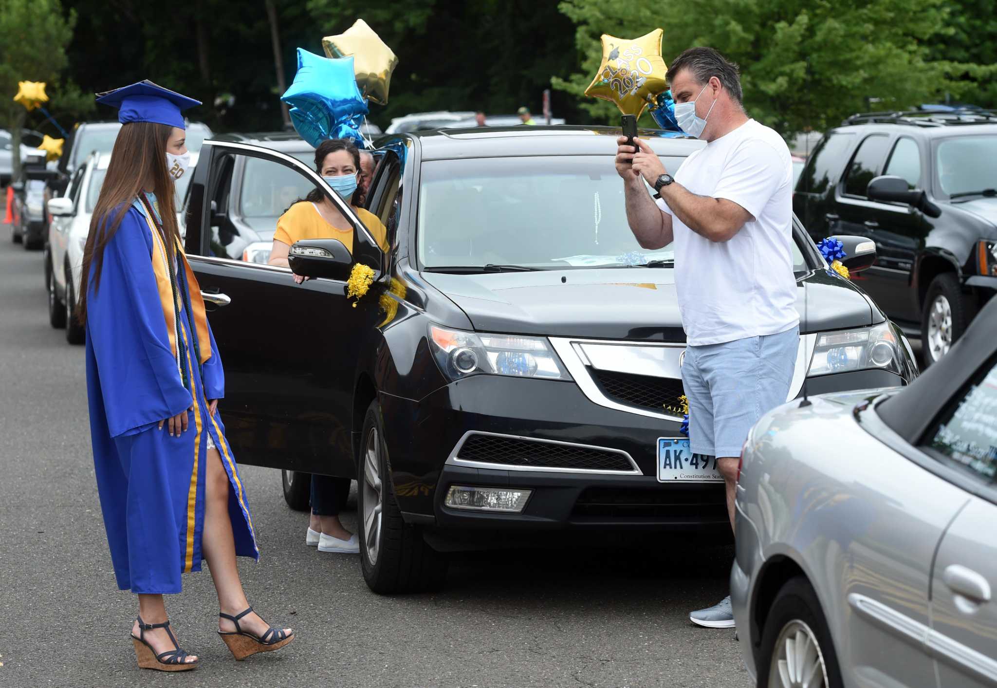 Seymour sets date for high school graduation, last day of school