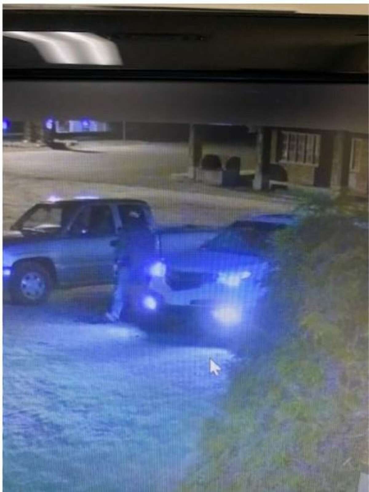 STAFFORD, Conn. — Police are asking for the public’s help identifying this suspect believed to have stolen catalytic converters from vehicles at a pool business overnight Tuesday, April 13, 2021.