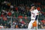 Alvarez, Correa late HRs, Astros split twinbill with Tigers