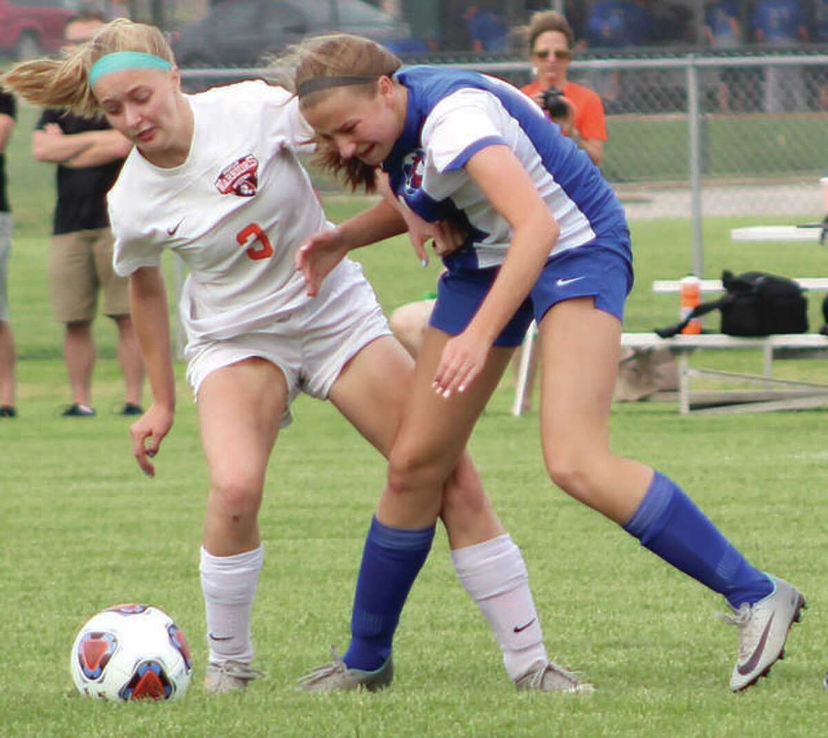 Roxana’s Macie Lucas (right) led the Shells with 22 goals as a sophomore in the 2019 season, the last time the state’s girls soccer teams played games after the IHSA cancelled last season because of the pandemic. Lucas is shown against Wesclin during the 2018 playoffs.