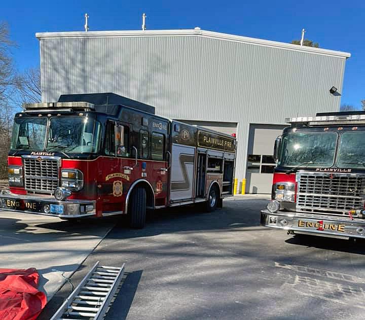 Family: CT EMT hospitalized in coma with COVID - Vimarsana News