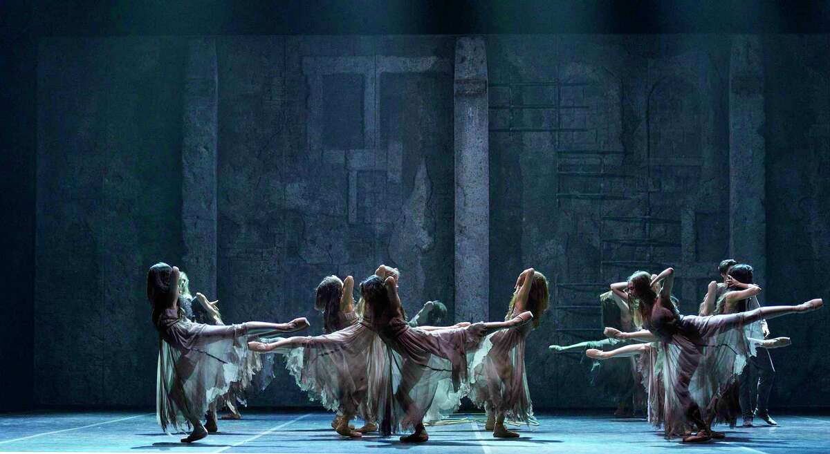 The English National Ballet in Akram Khan's "Giselle."