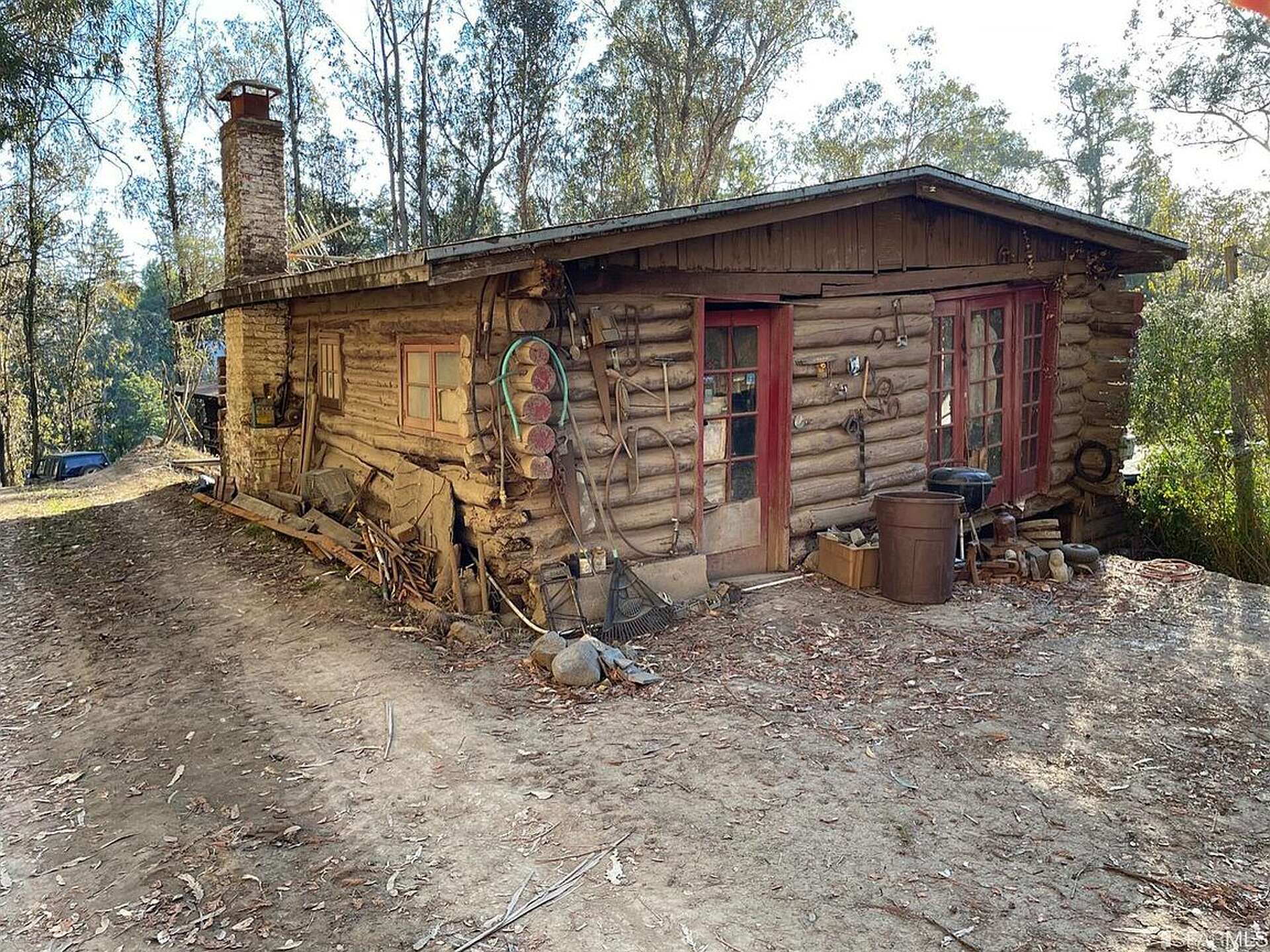 a-rustic-log-cabin-in-one-of-the-bay-area-s-priciest-zip-codes-is