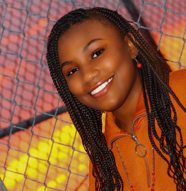 Ingram receives scholarship - Vimarsana News