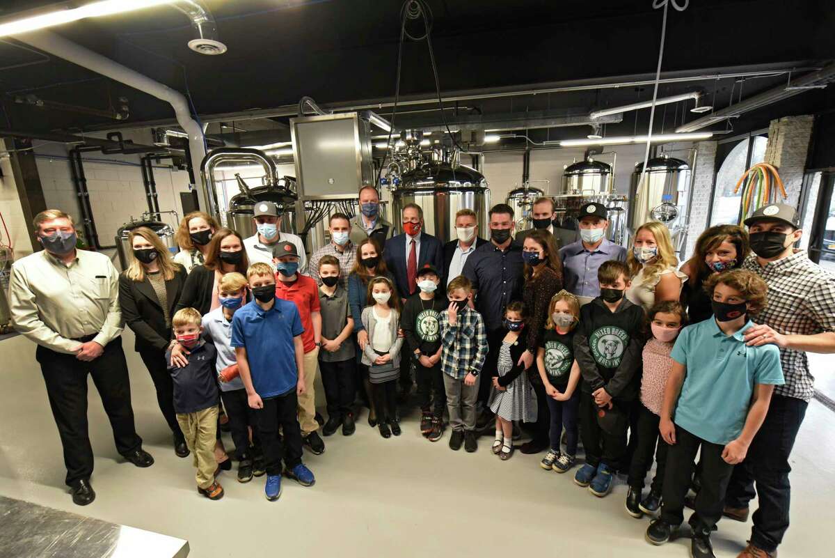 Mixed Breed Brewing opens Saturday in Guilderland Center