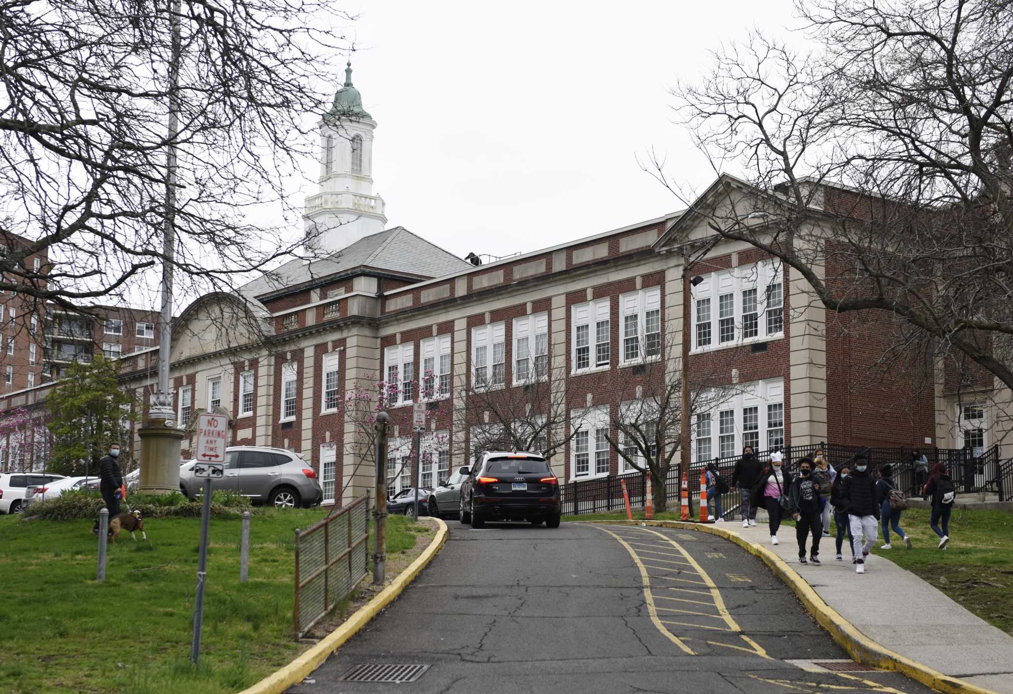 As high schools reopen, Stamford schools reinstate 12 security workers