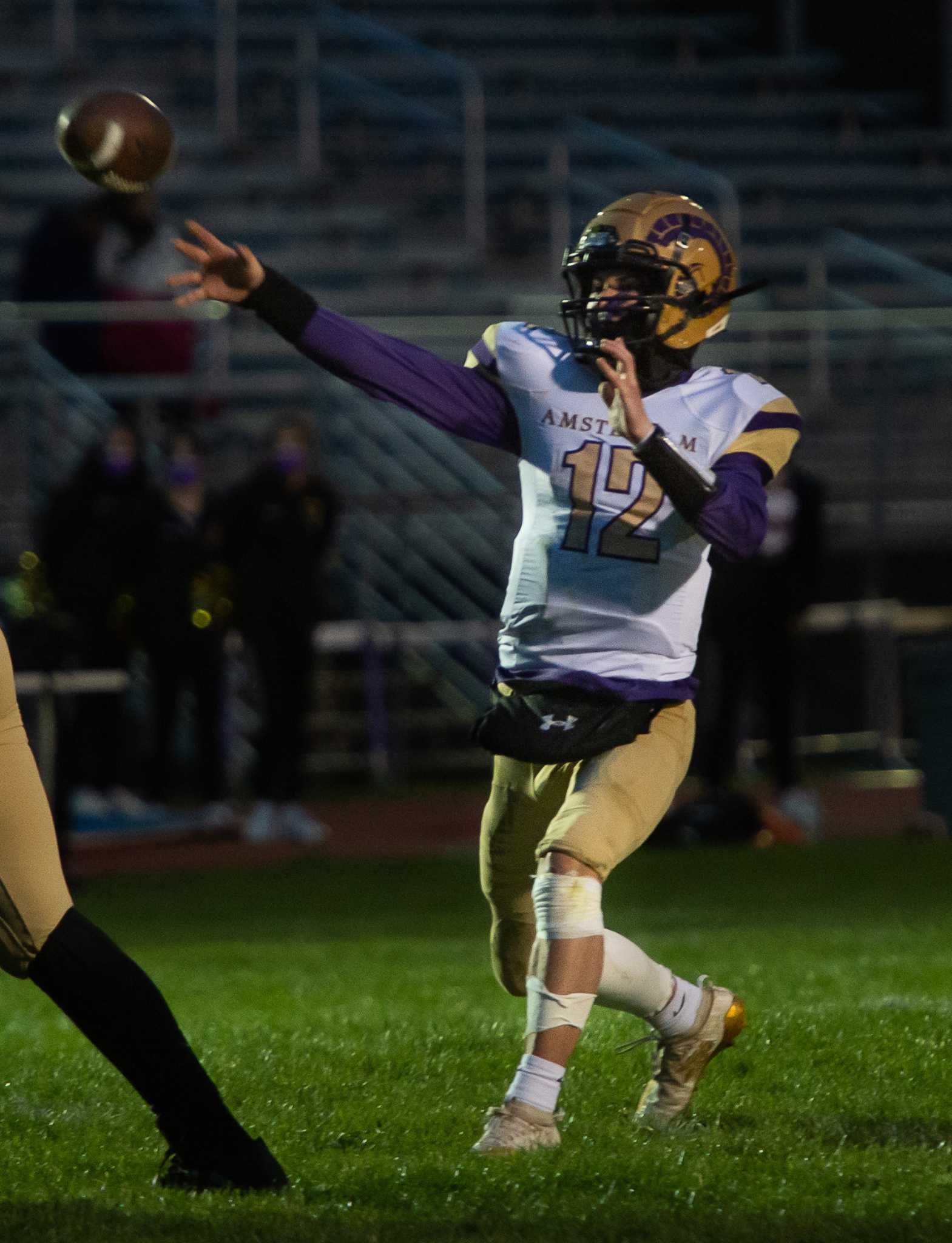 Ballston Spa football edges Amsterdam, 3431