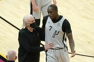 Spurs sign former center Gorgui Dieng from Hawks on one-year deal