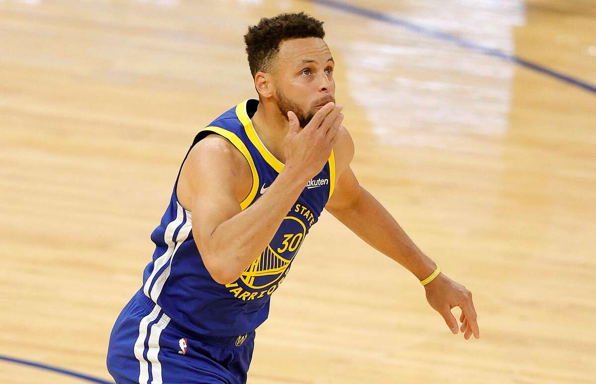 Warriors' Steph Curry is questionable for game vs. 76ers