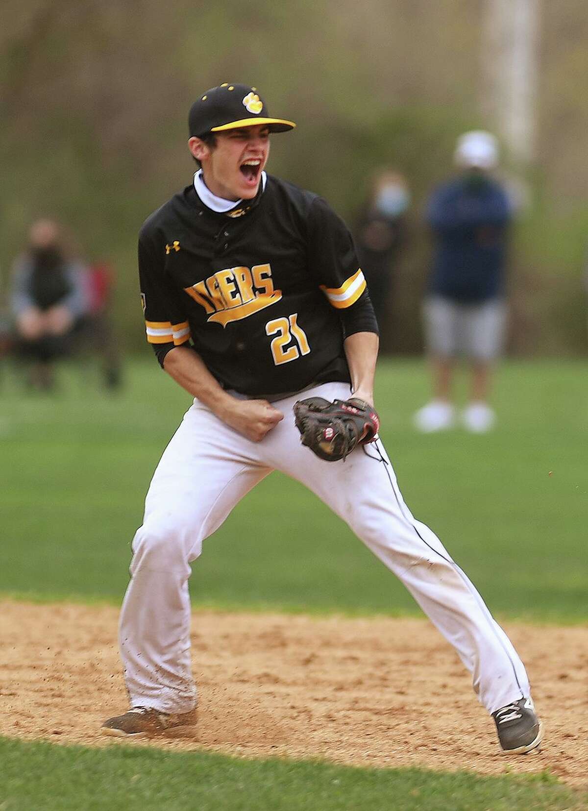 Hand shortstop Jack Pireaux reacts during Monday’s game against Amity in Woodbridge.