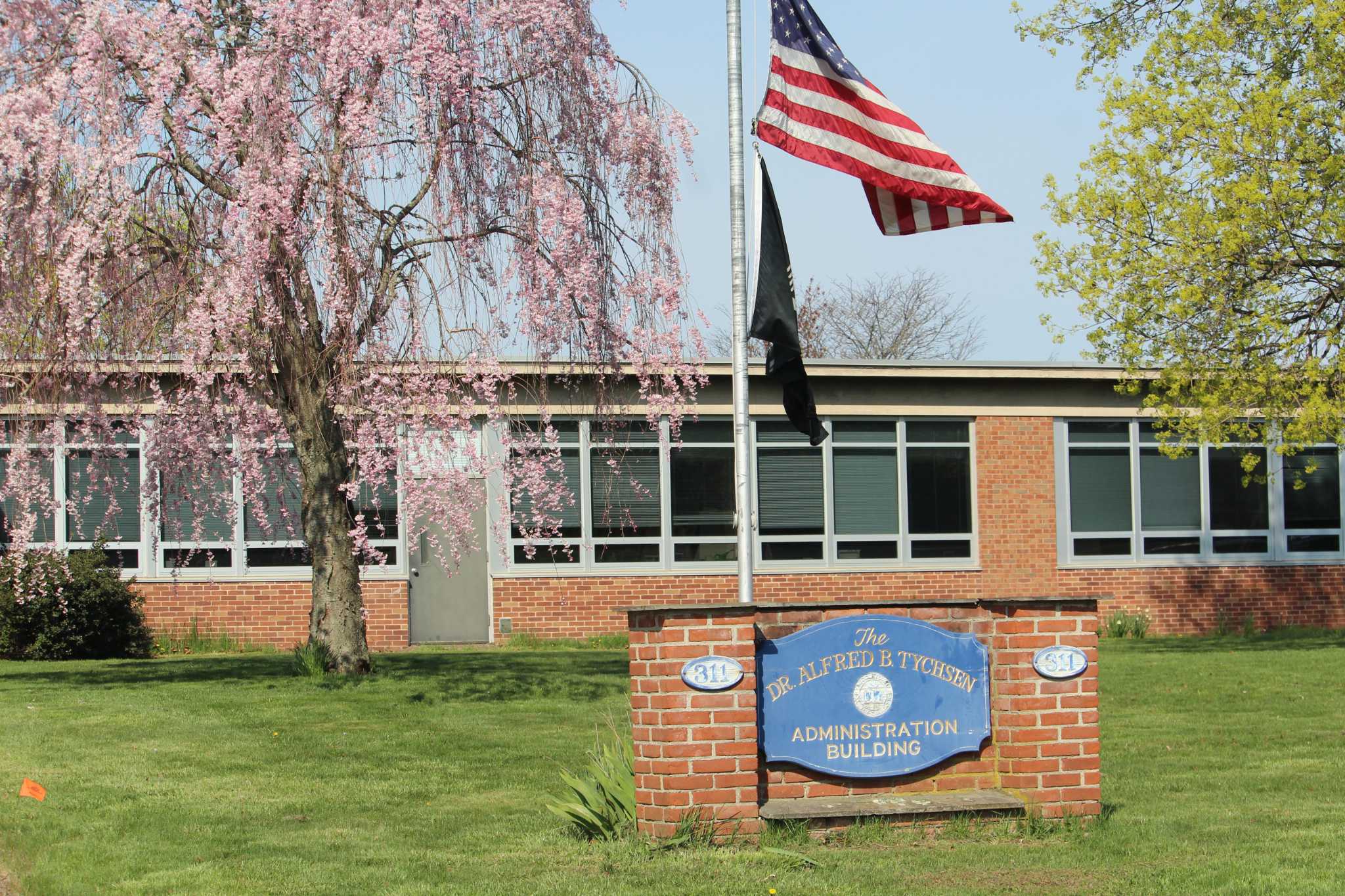 Middletown school administrators on leave: What we know don t know