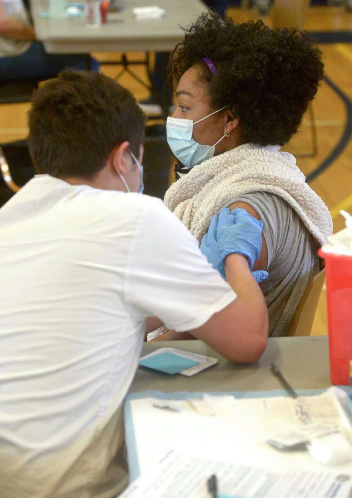 WestConn COVID vaccine clinic sees lowerthanexpected turnout, but