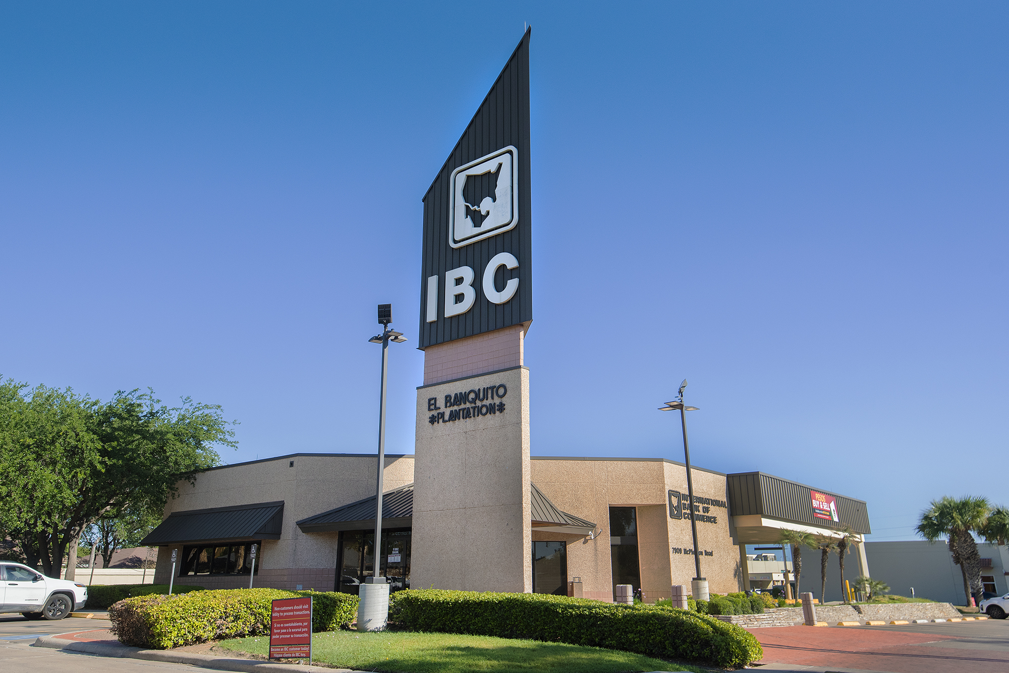 IBC Bank named No.1 on Forbes' best banks in Texas