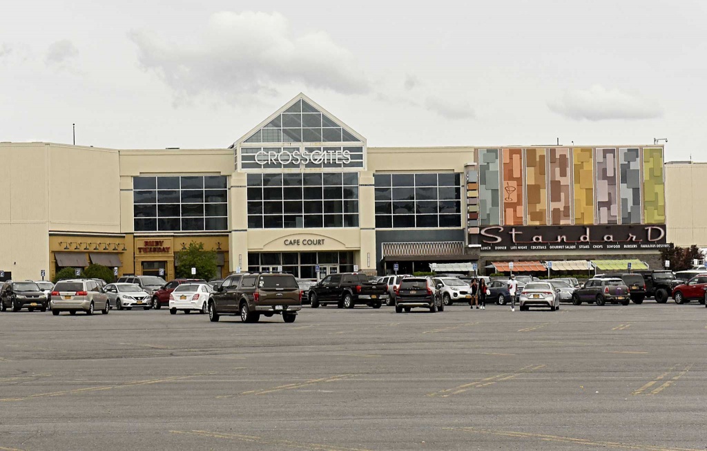 Apartment complex at Crossgates Mall would be linked to rapid bus line