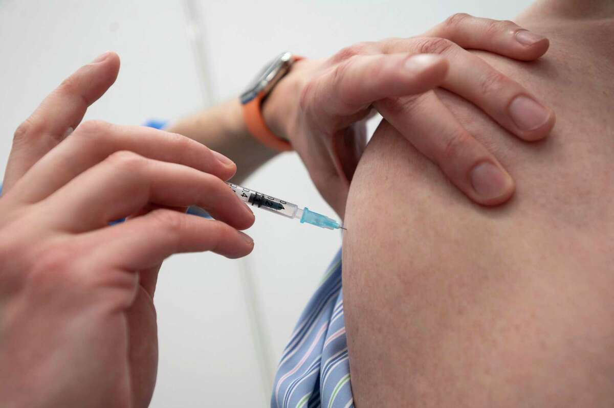 The Keefe Community Center in Hamden is offering a walk-up COVID-19 vaccination clinc through Saturday, according to a release.