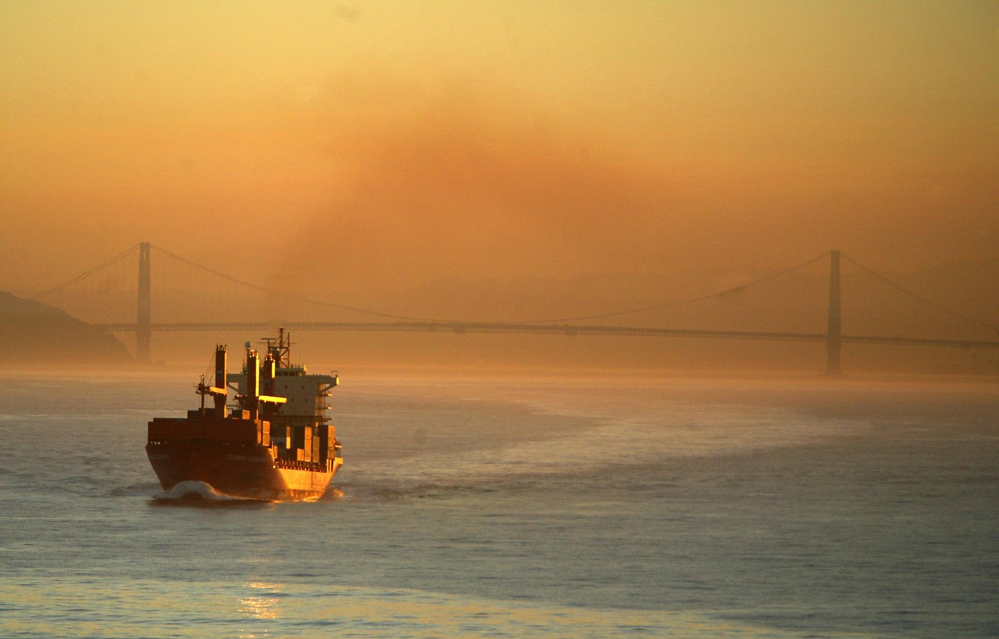 Tanker crew member who ordered oily water dumped outside Golden Gate convicted - Vimarsana News