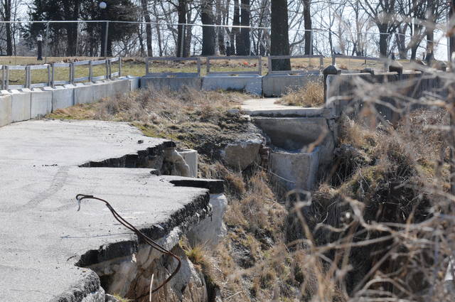 FEMA funding coming for Alton's Riverview Wall reconstruction - Vimarsana News