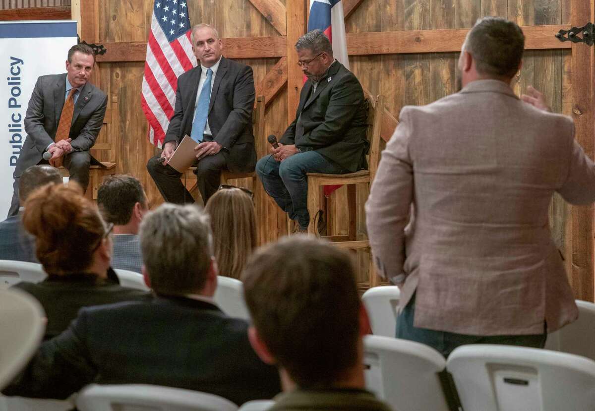 The Midland Liberty Leadership Council hosts Conversations with the Mayors, Midland Mayor Patrick Payton and Odessa Mayor Javier Joven, moderated by Midland Reporter-Telegram Editor Stewart Doreen, who also took questions from the audience 04/22/2021 at Rolling 7's Event Center. Tim Fischer/Reporter-Telegram