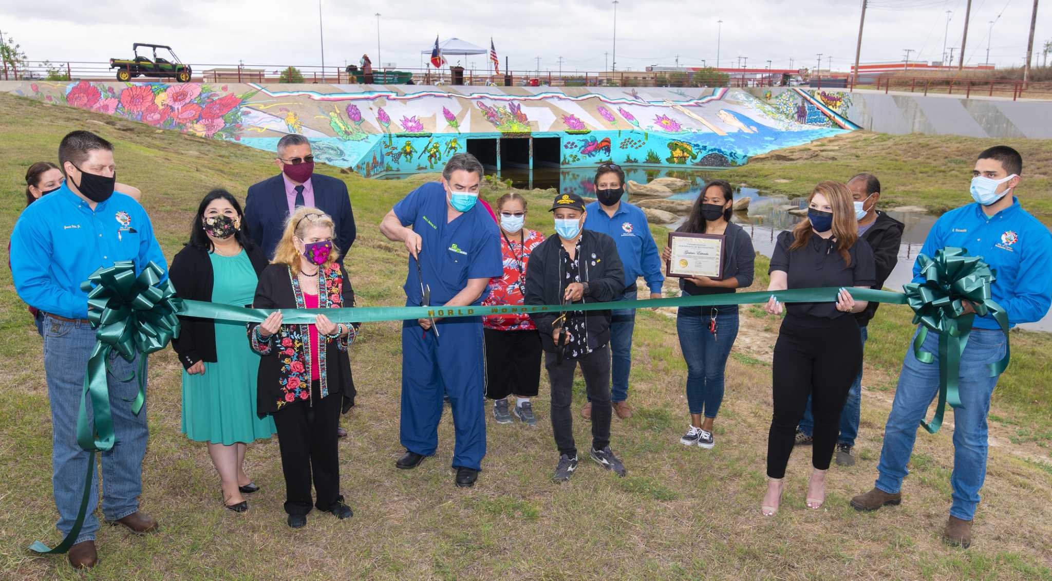 Two murals debuted in Laredo in celebration of Earth Day - Vimarsana News