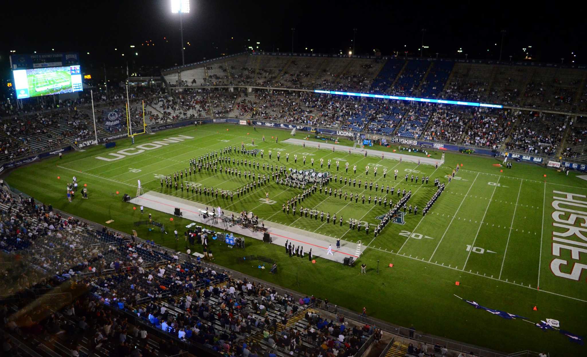 UConn signs agreement with CBS Sports Network for home football games