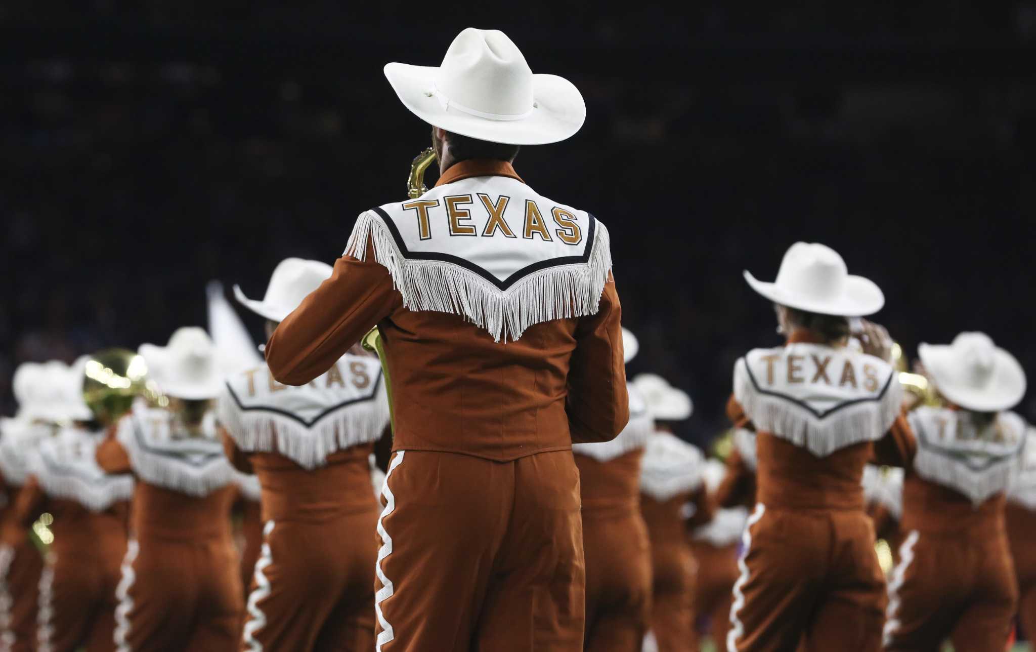 The eyes of Texas are once again on 'The Eyes of Texas' - Vimarsana News