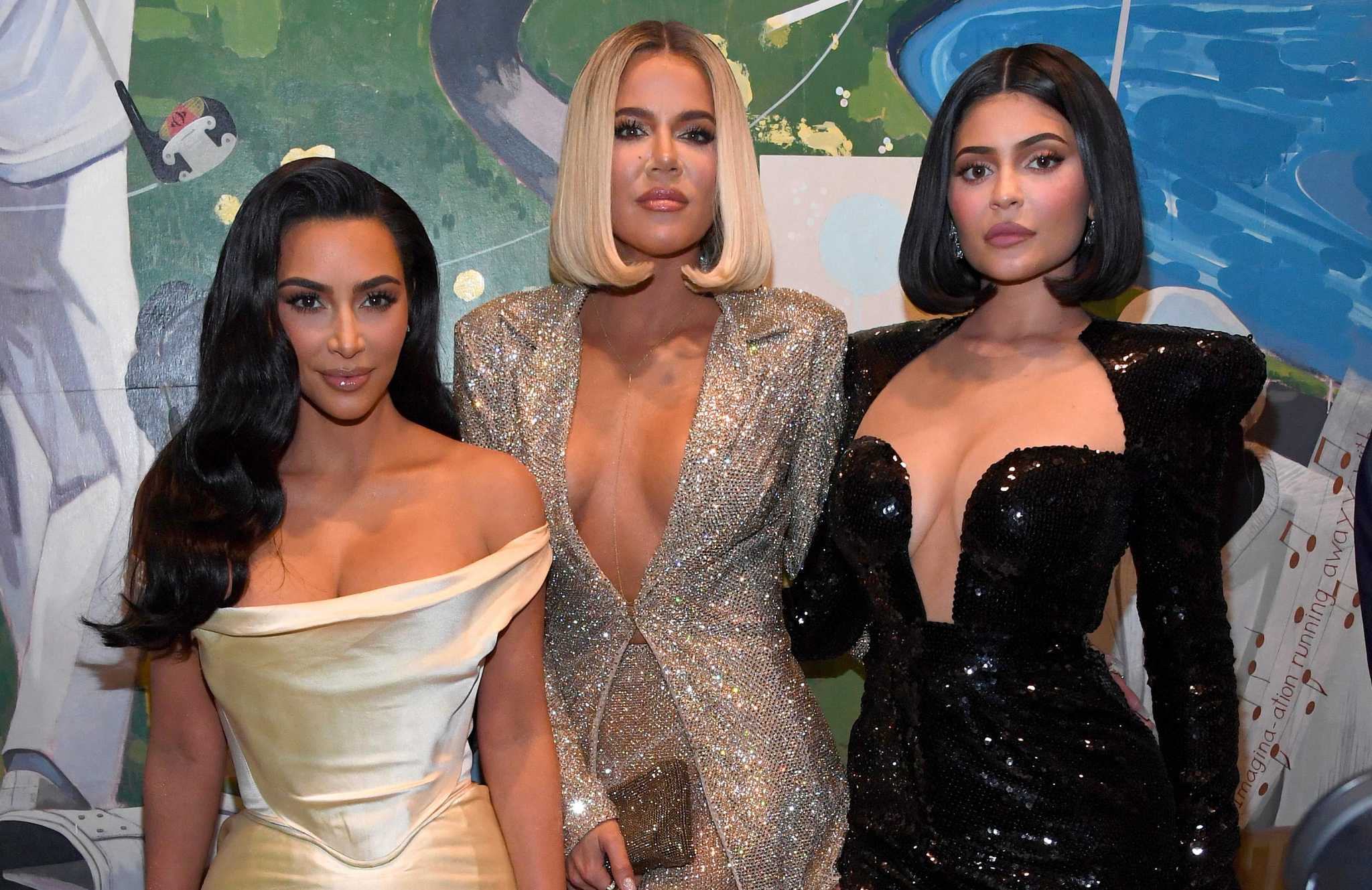 Joe Pisani (opinion): Why not let the Kardashians rule the world? (Or do they already?) - Vimarsana News
