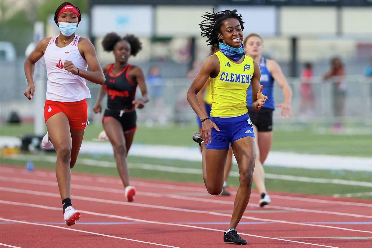 Clemens Saniya Friendly approaches the finish line of the girls 200-meter run in the running finals of the District 27-6A track and field meet at Rutledge Stadium on Thursday, April 1, 2021. Friendly won both the 100 and 200-meter runs at the meet.
