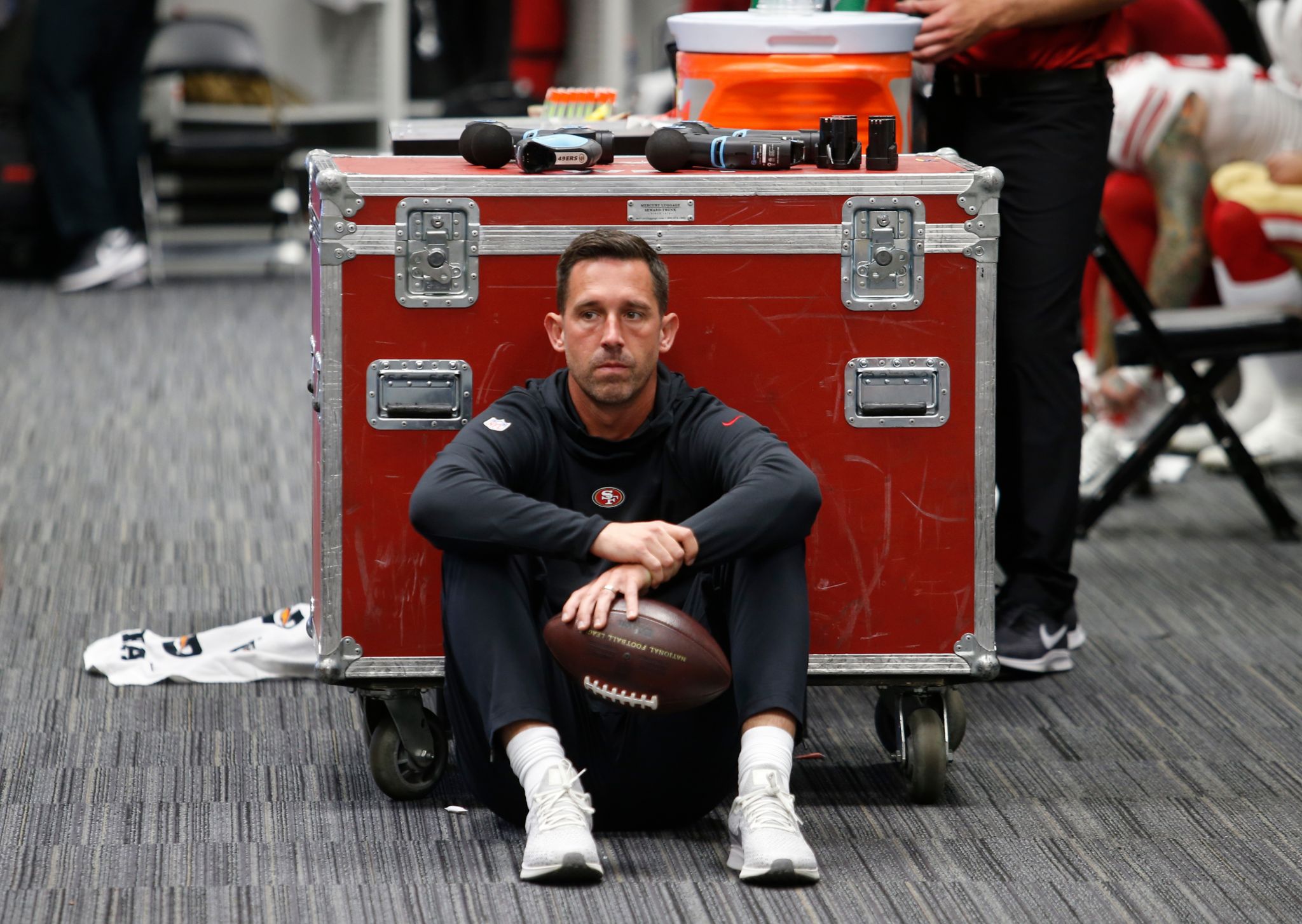 Kyle Shanahan takes morbid turn to deflect question on Jimmy