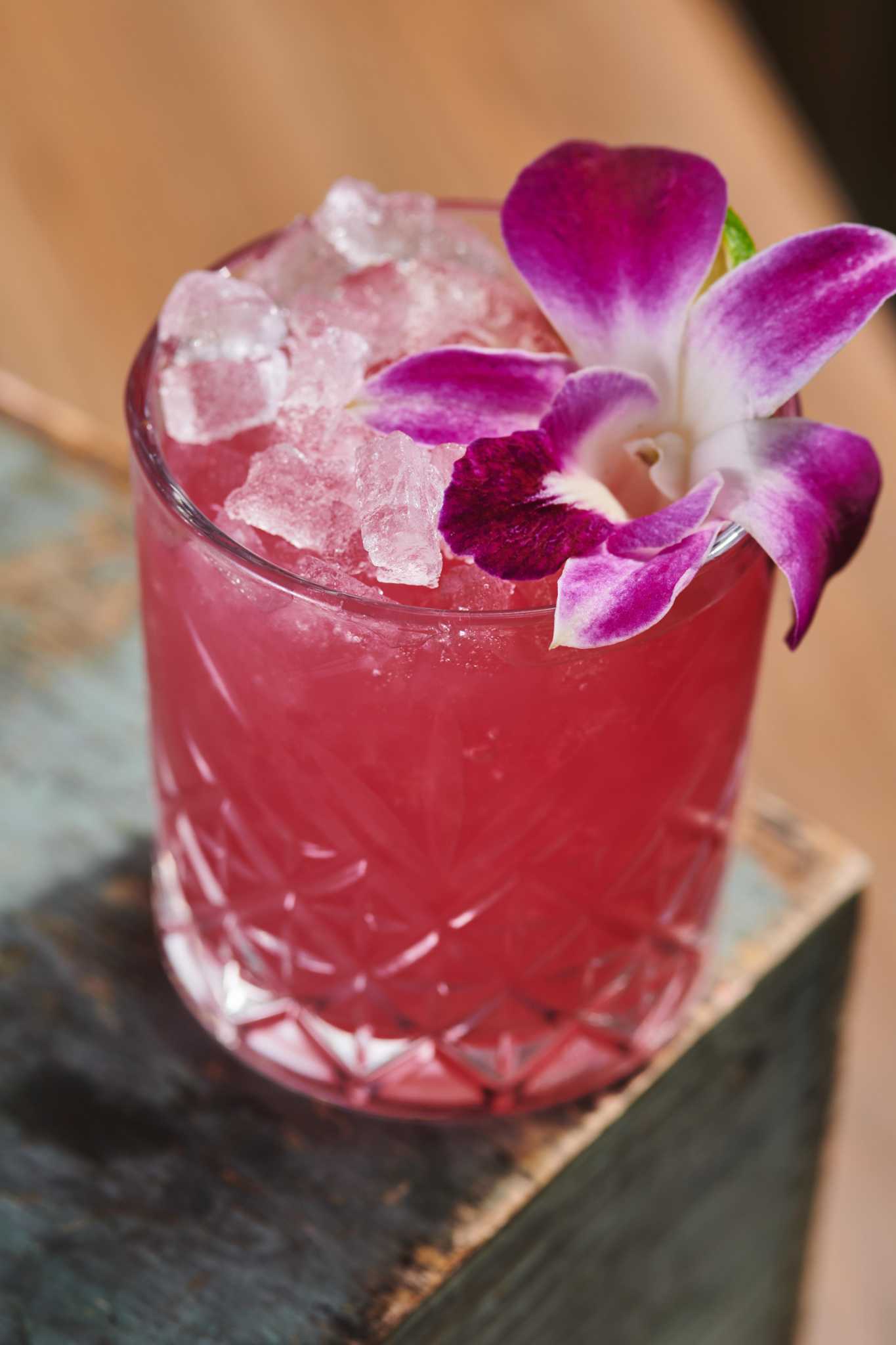 CT restaurants offering free drinks for vaccinated residents - Vimarsana News