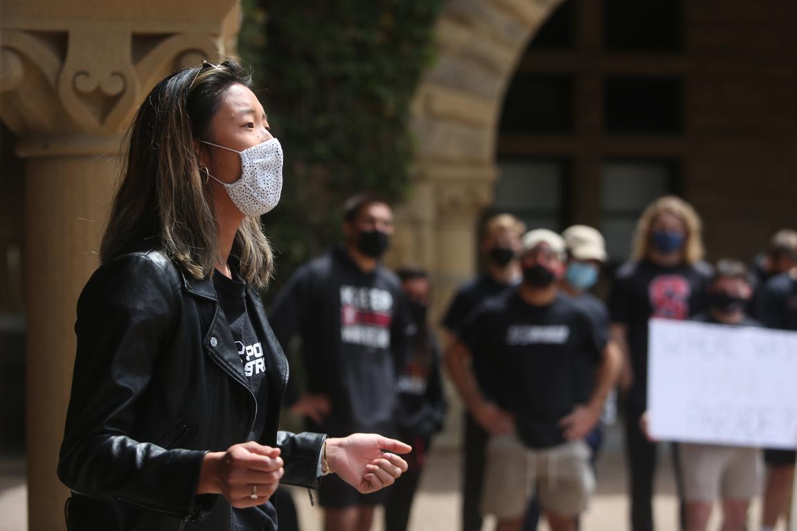 Stanford agrees to promote gender equity as part of settlement with female athletes - Vimarsana News