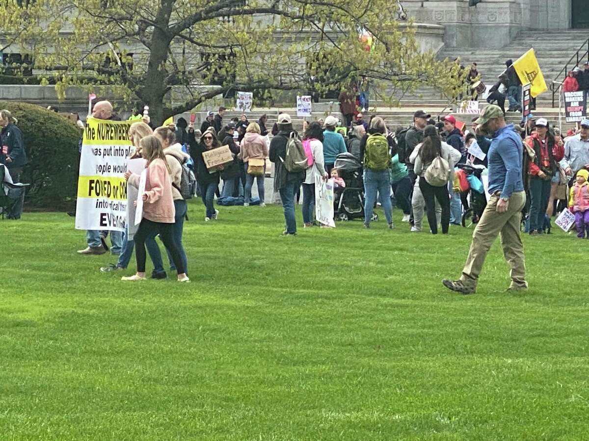 2,000 people now on the 14-acre Capitol grounds Tuesday, April 27, 2021.