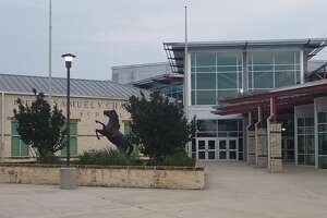 Officials: Boerne teacher sent inappropriate messages to students