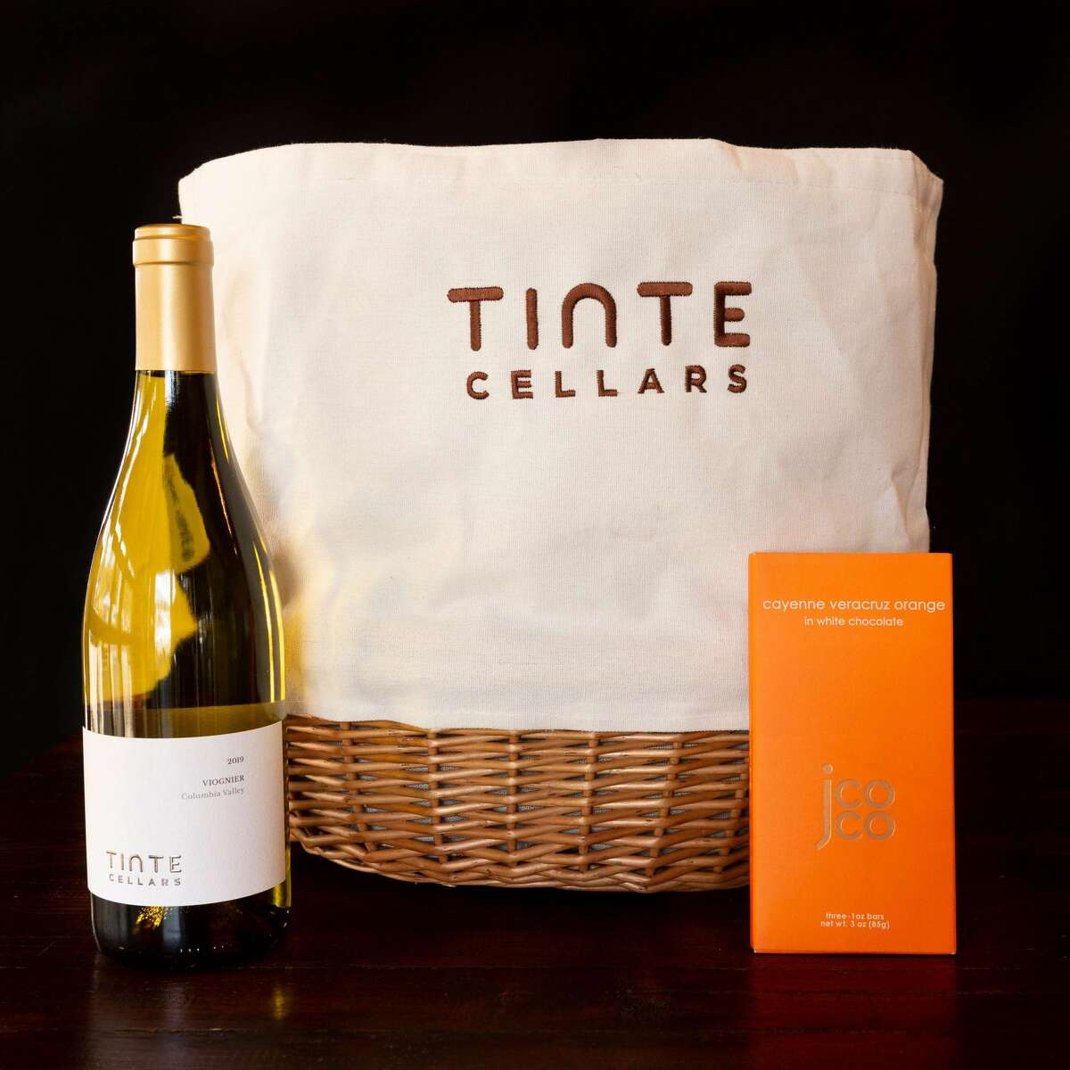 Tinte Cellars Mother's Day package.