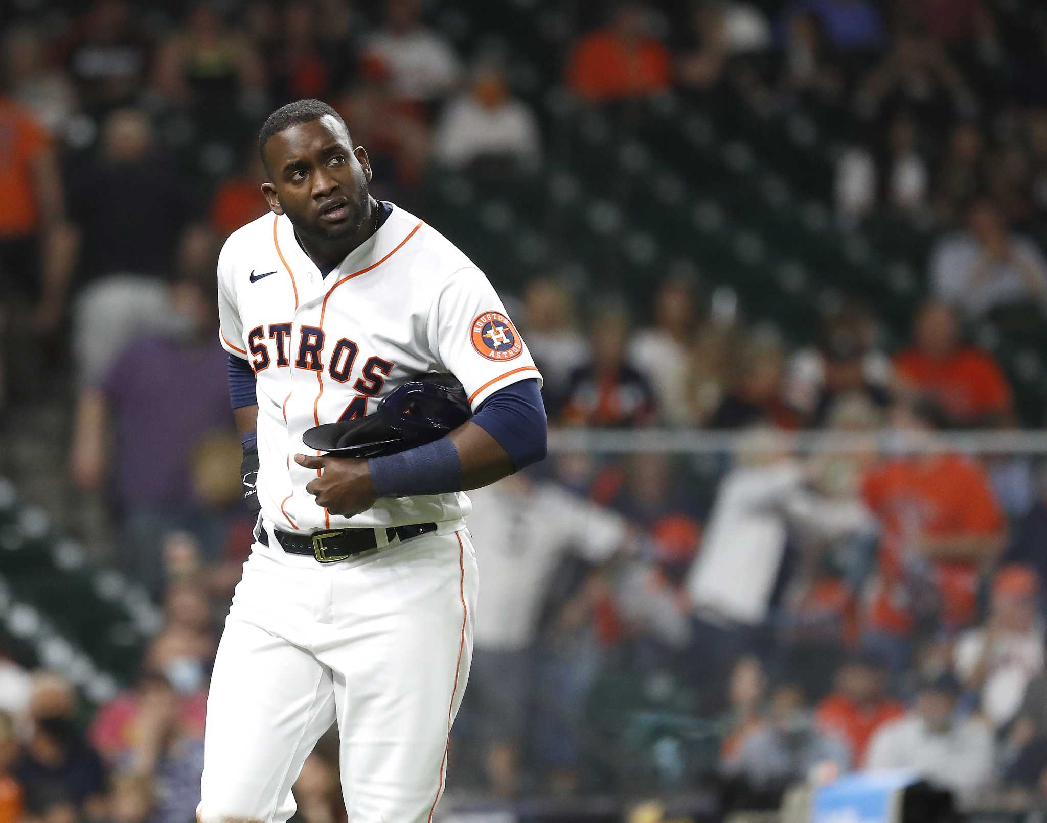 Yordan Alvarez virus-free before Astros vs. Rangers Game 3