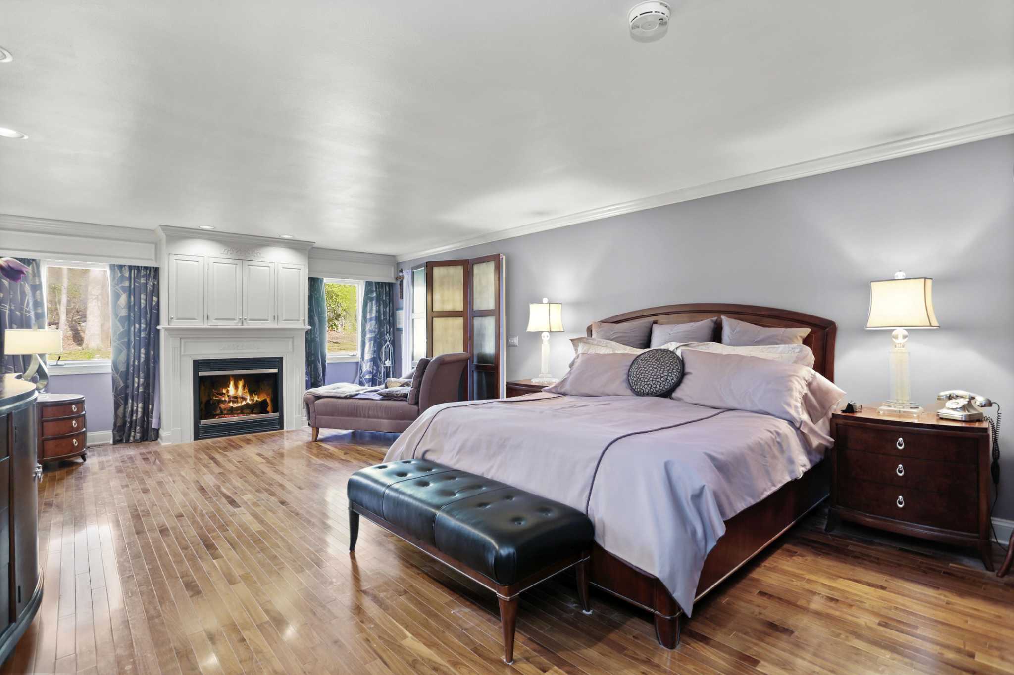 On the Market: Fairfield home is its 'own private country club' - Vimarsana News