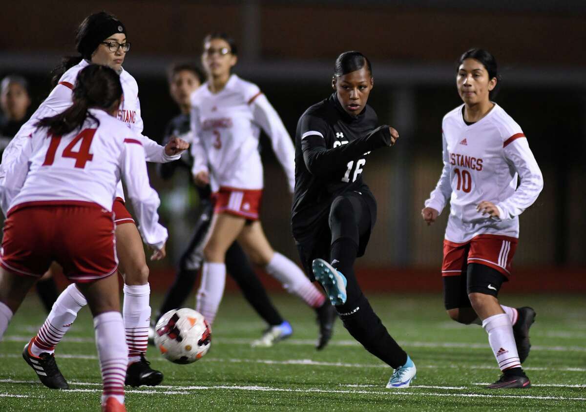 Spring and Aldine ISD girls soccer coaches released the All-District 14-6A teams following the conclusion of each team’s 2020-21 regular season and postseason. Earning first team honors was Spring's Elise Watson (16) who was selected to the team alongside three teammates.