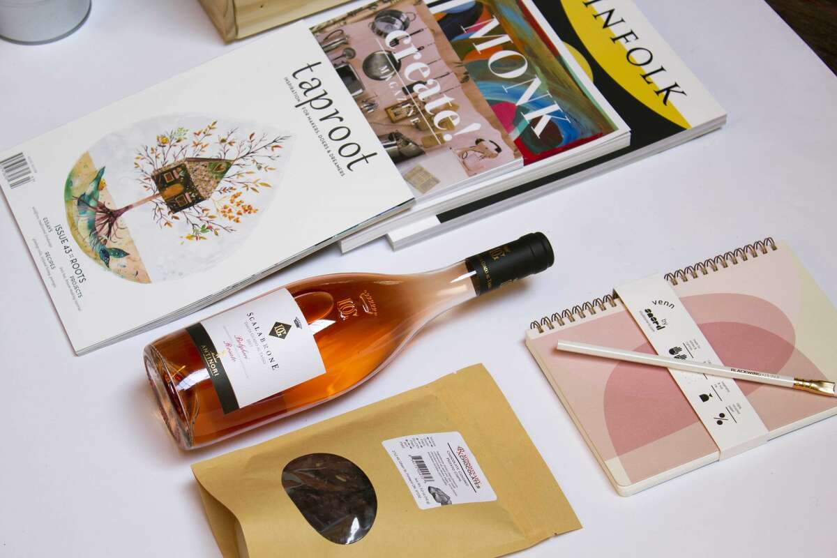 Mother's day gift set from Big Little News.