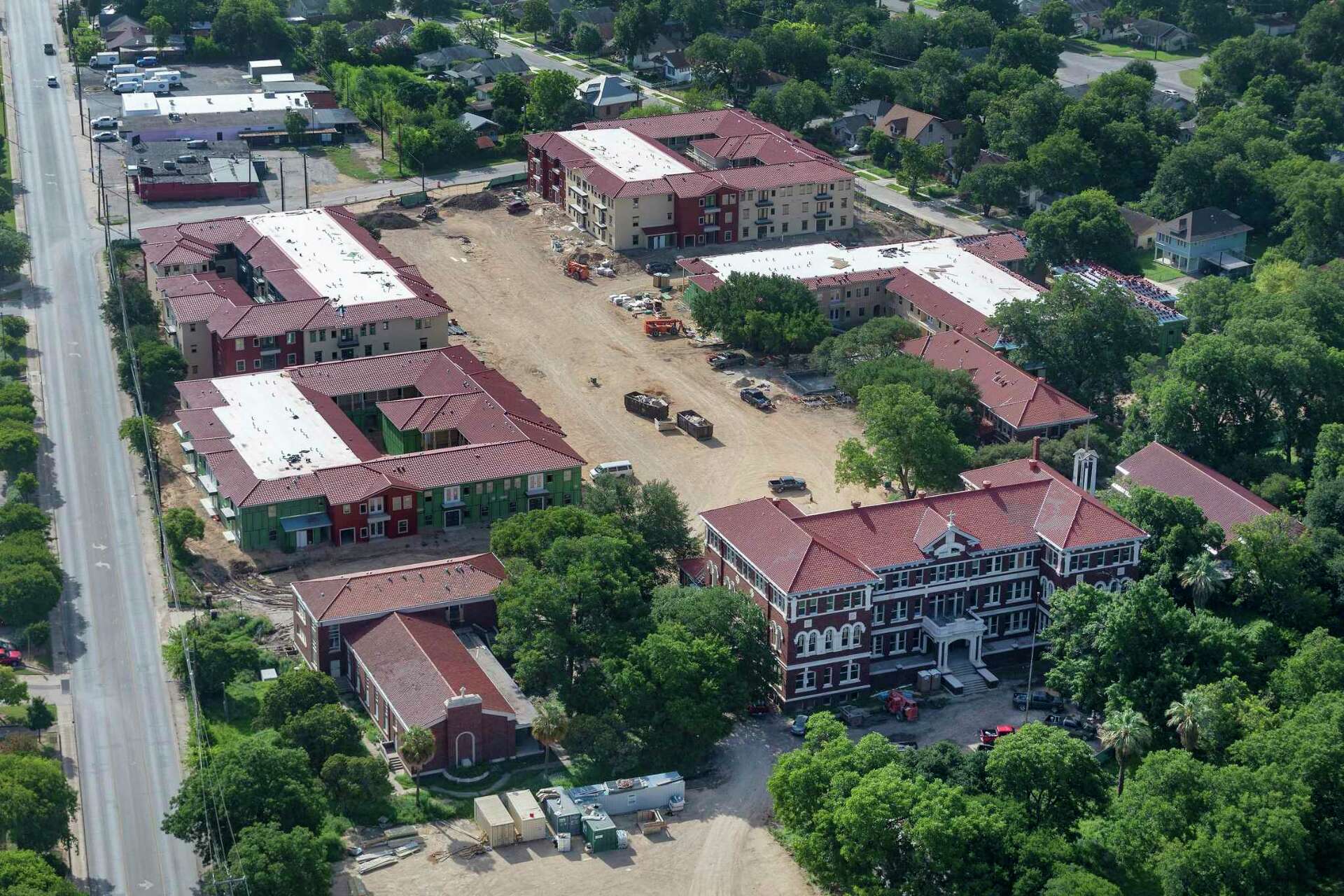 The rise and fall of a San Antonio apartment developer