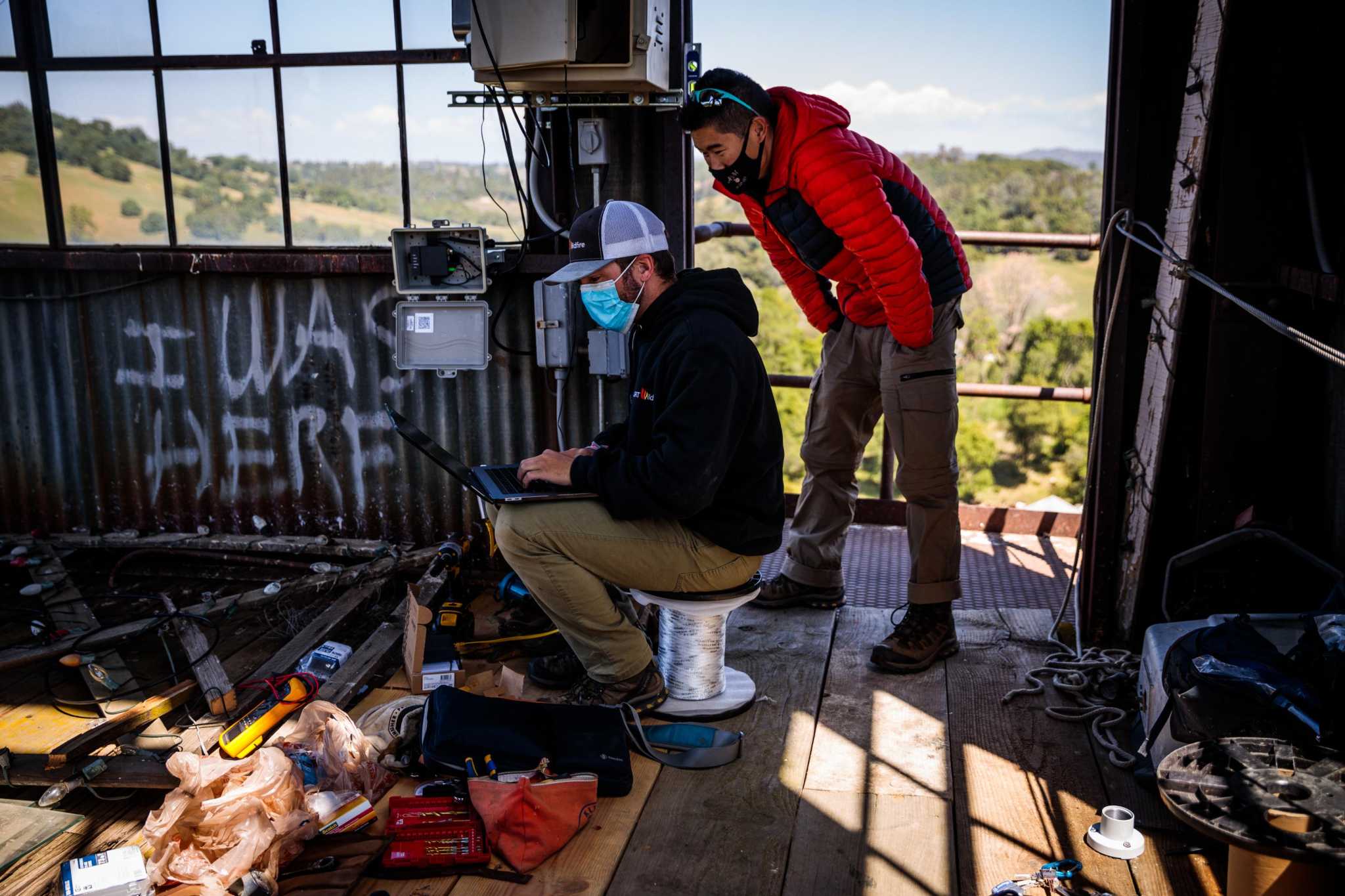 This massive network of wildfire cameras helps California save lives - Vimarsana News