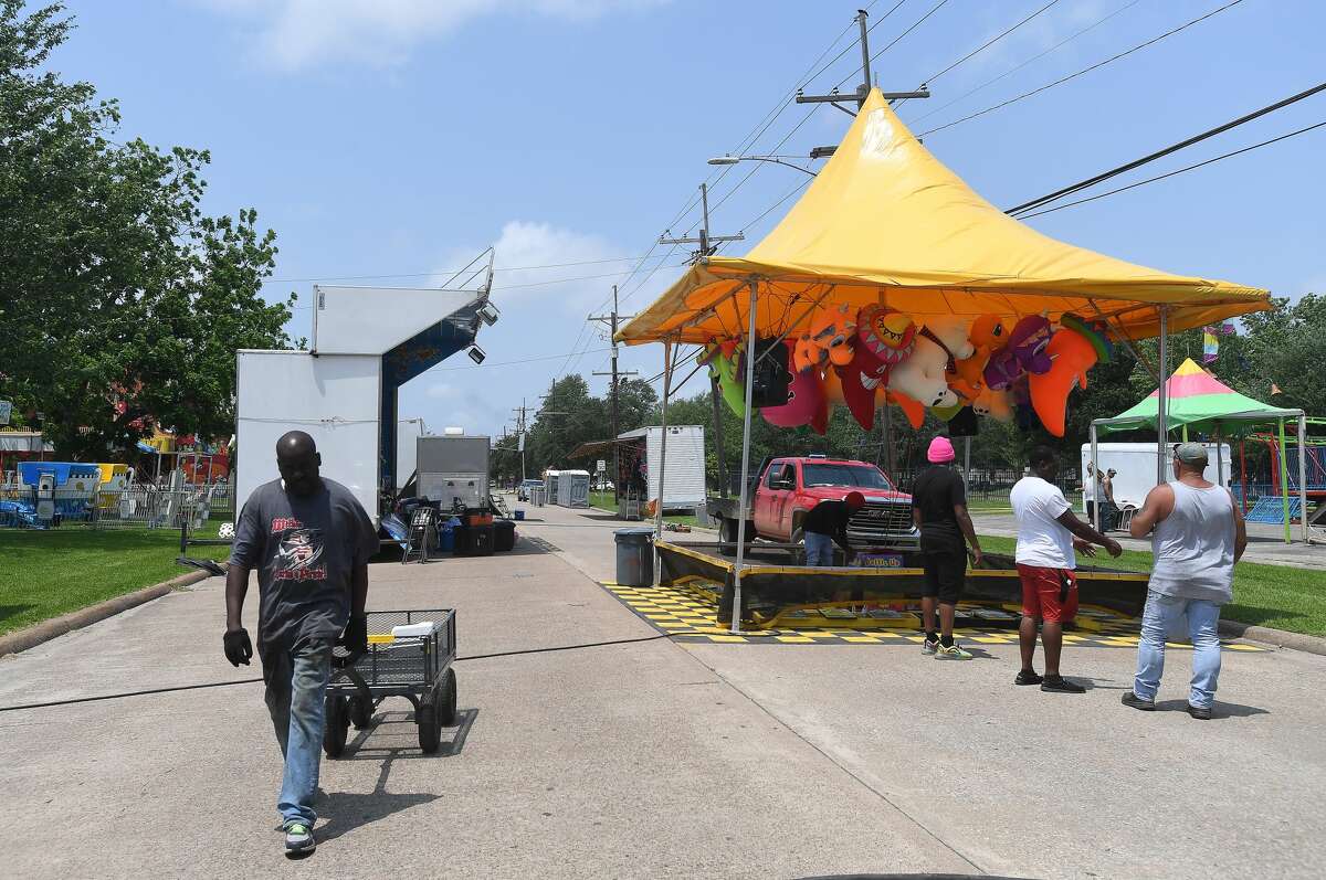 Port Neches River Fest final prep