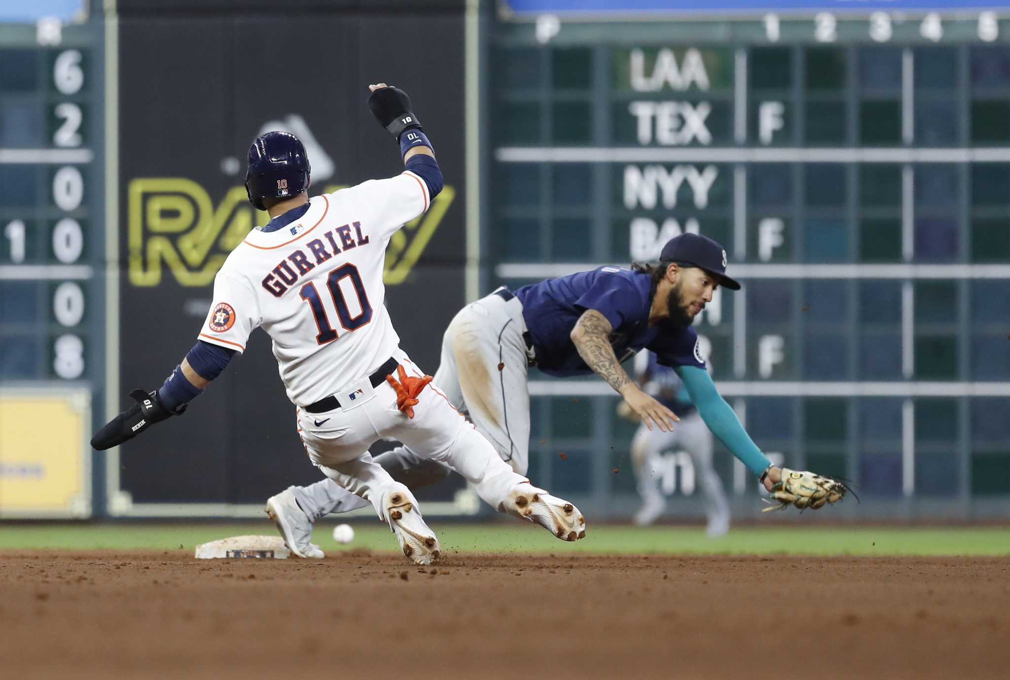 Houston Astros advance to 2nd World Series in 3 years - ABC13 Houston