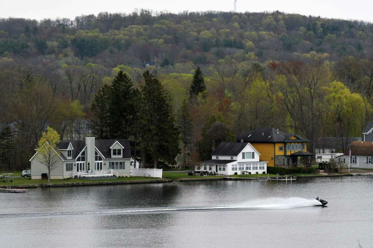Change comes to Saratoga Lake's shores
