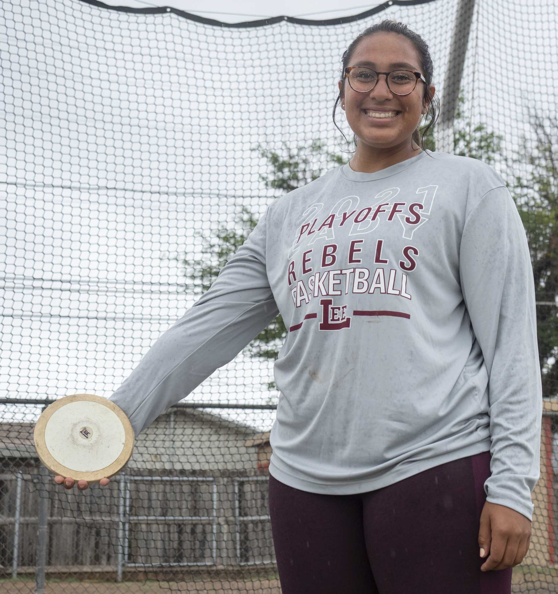 HS TRACK: Lee's Acosta finishes 6th in state discus