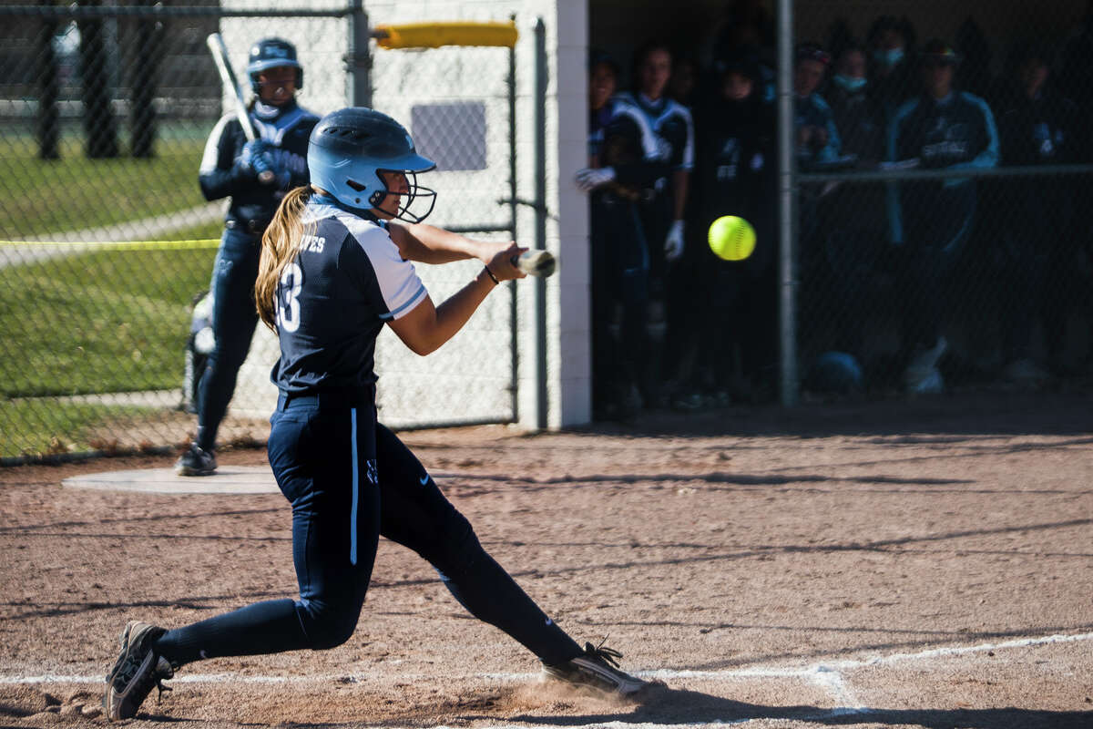 Northwood's Julia Gross takes a swing during an April 2, 2021 game against Wayne State.