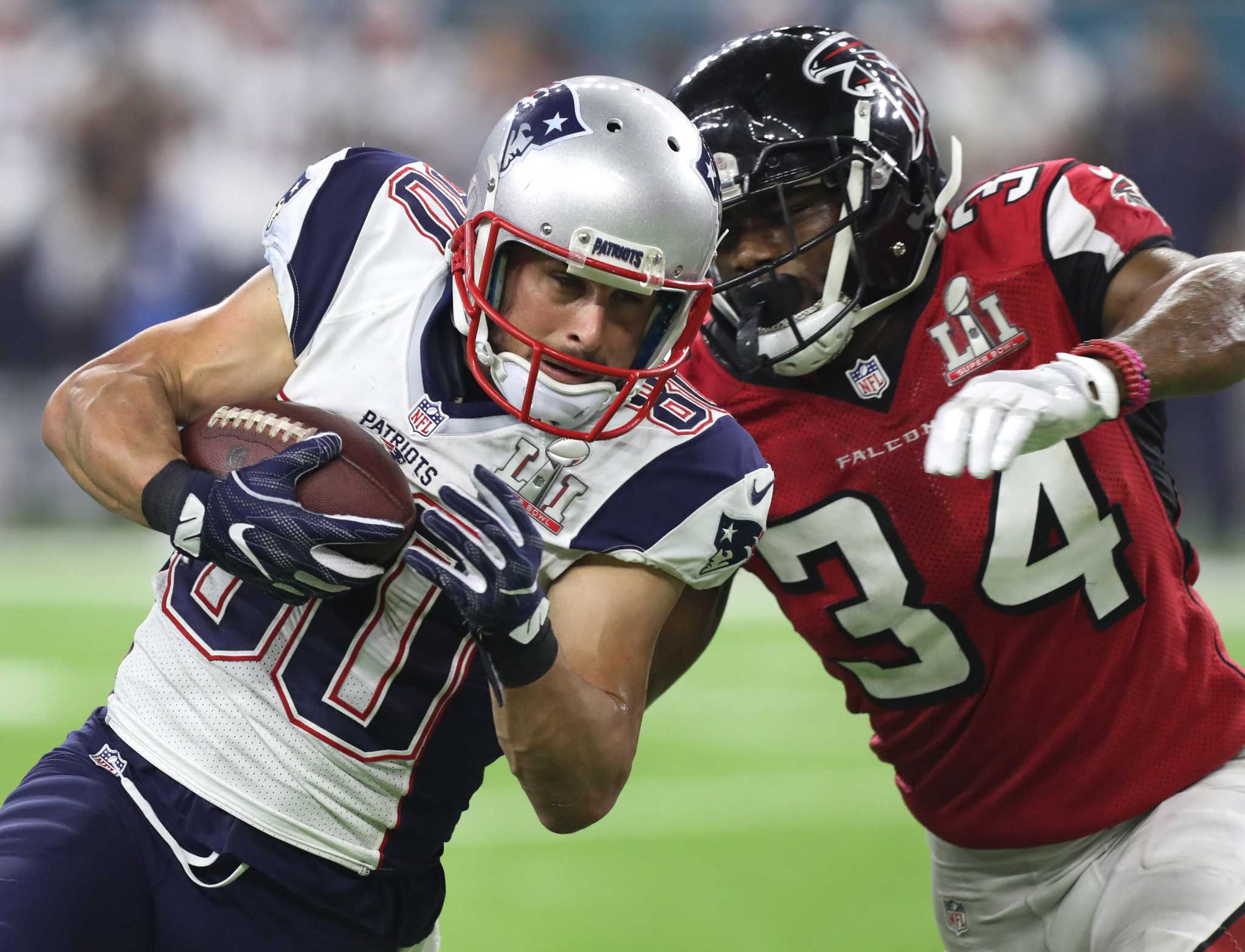 Patriots: Danny Amendola remains favorite of New England's players