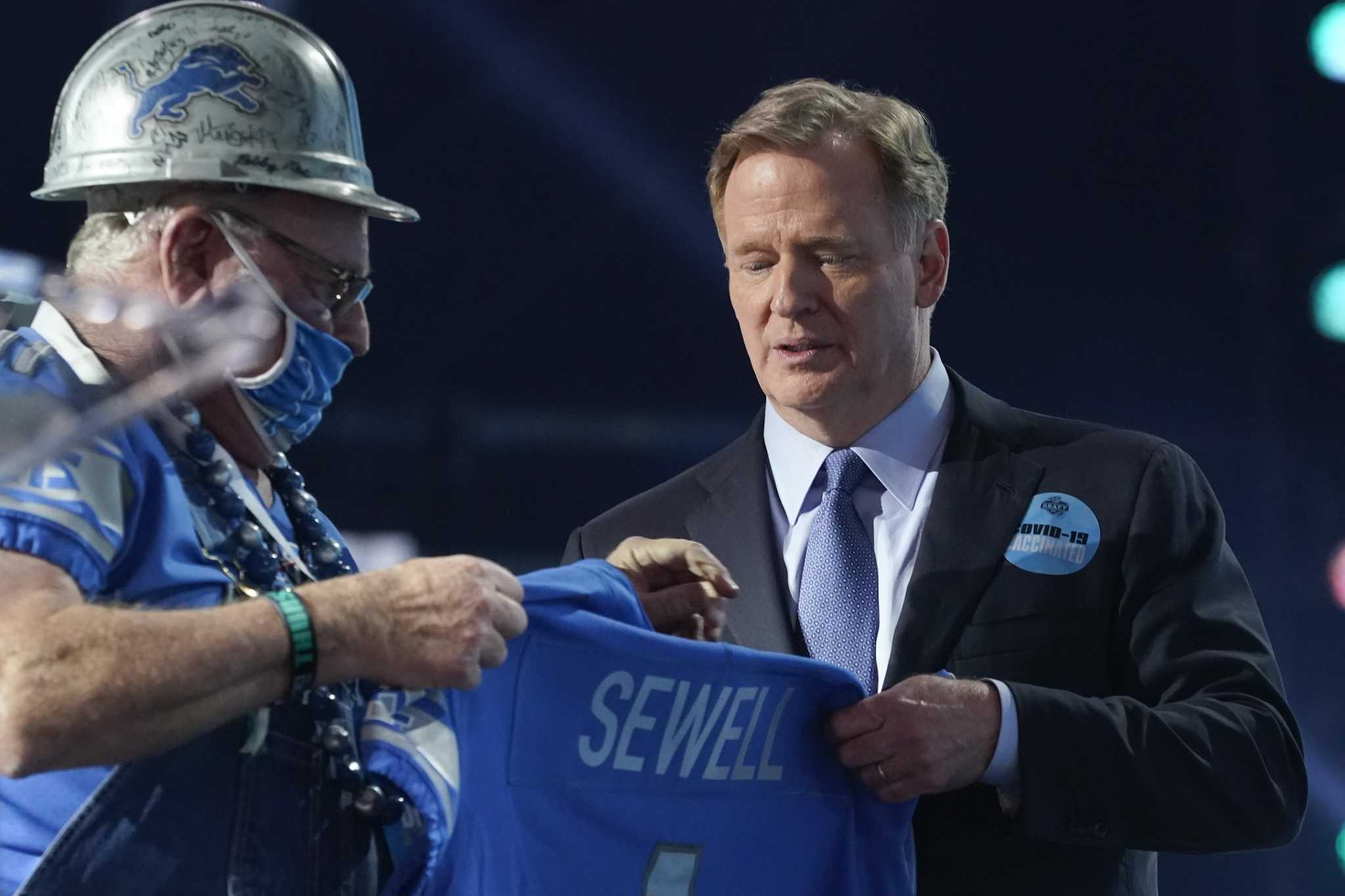 Detroit Lions' Alim McNeill talks NFL Draft, team culture, more