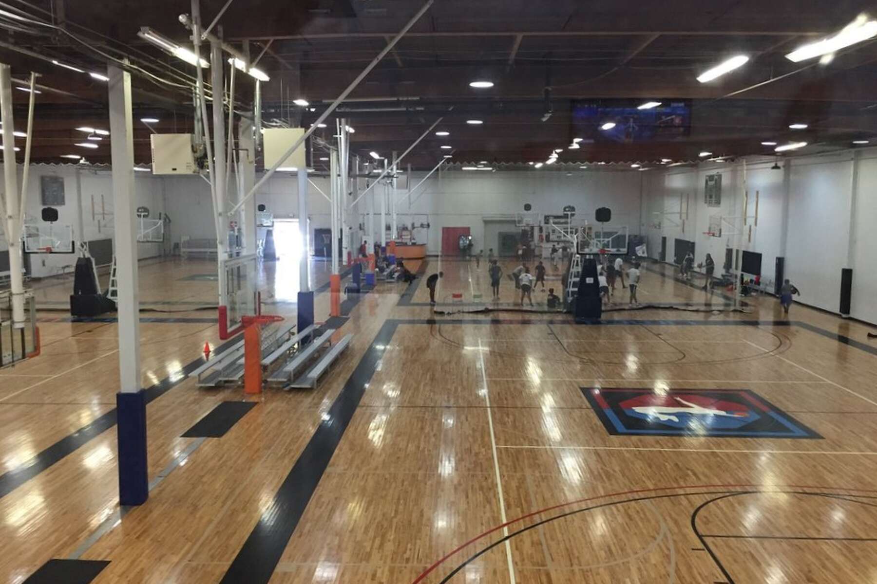 racial slurs at Bay Area photo