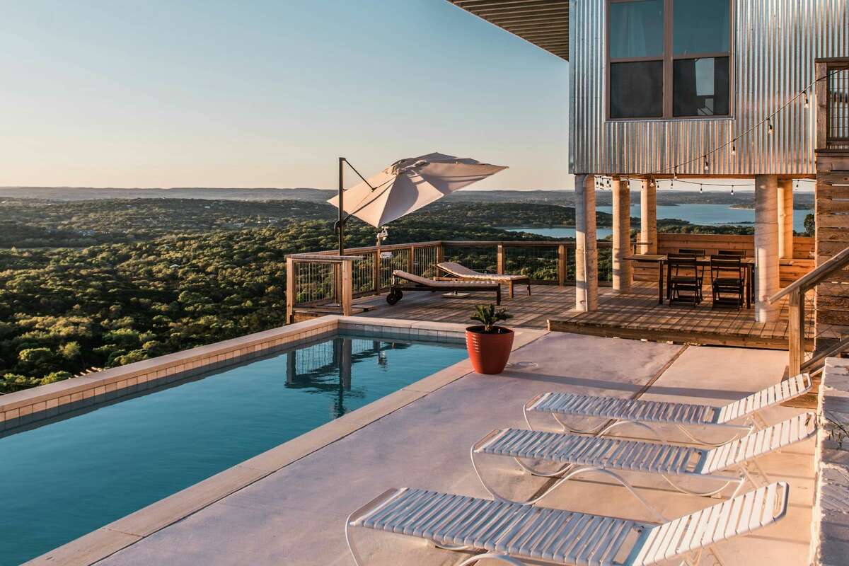 Actress Mindy Kaling listed a Sky Villa in Canyon Lake on her Mother's Day retreat wishlists. 