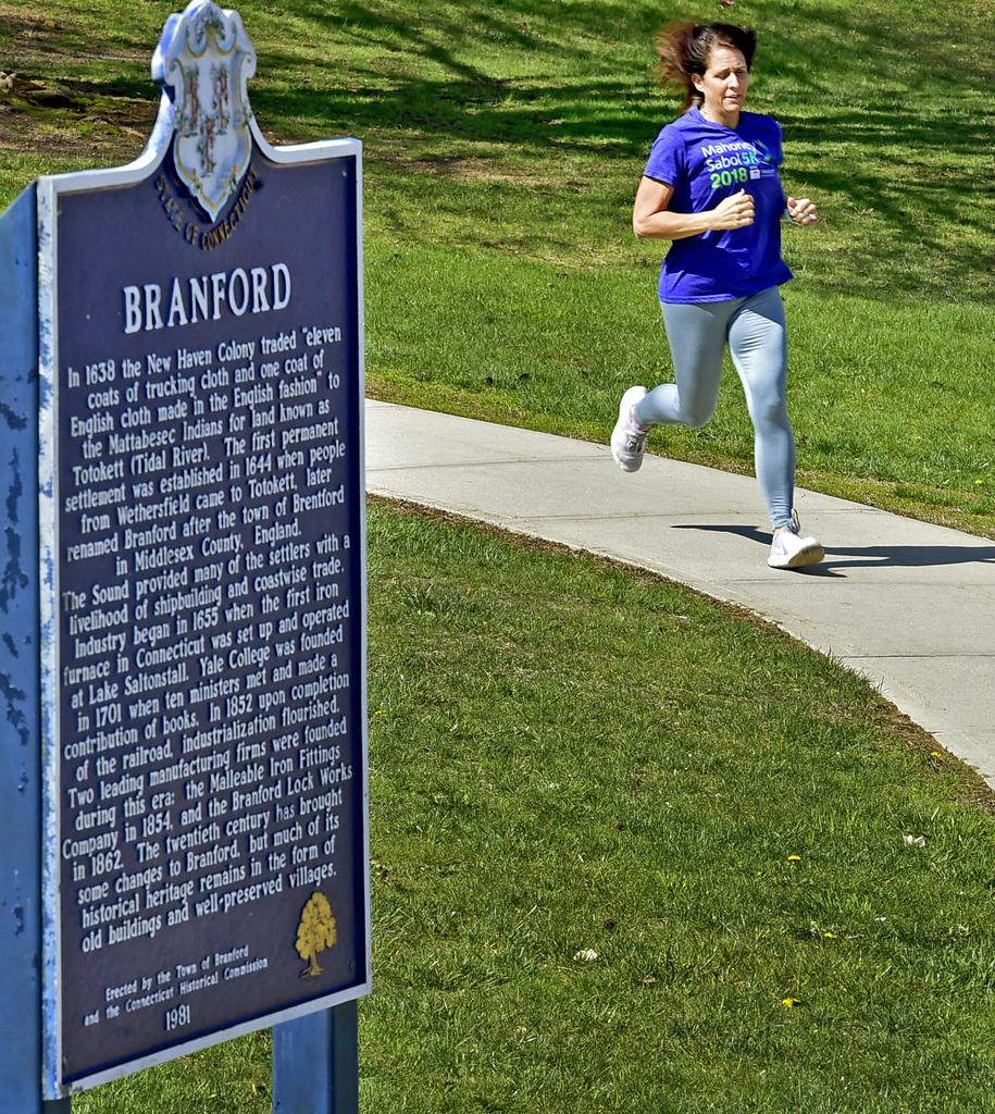 North Branford runner - Vimarsana News